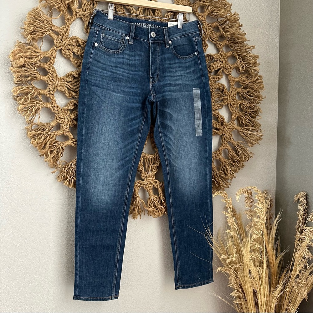 American Eagle Tomgirl Jeans